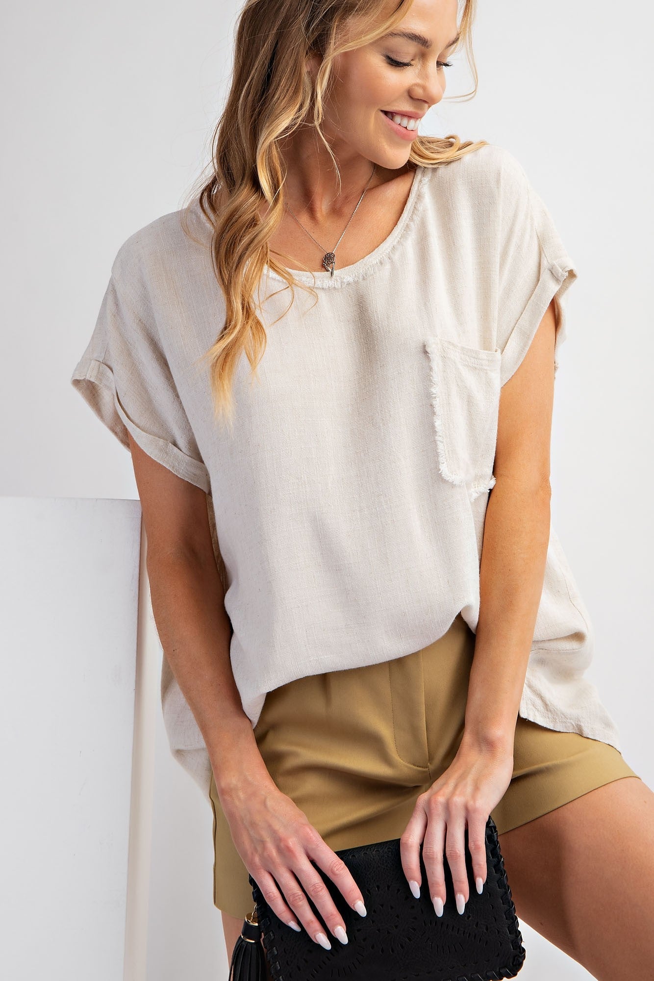Easel Solid Color Cotton and Linen Blend Top in Oatmeal