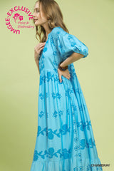 Umgee Vine Stippling Print Maxi Dress in Chambray