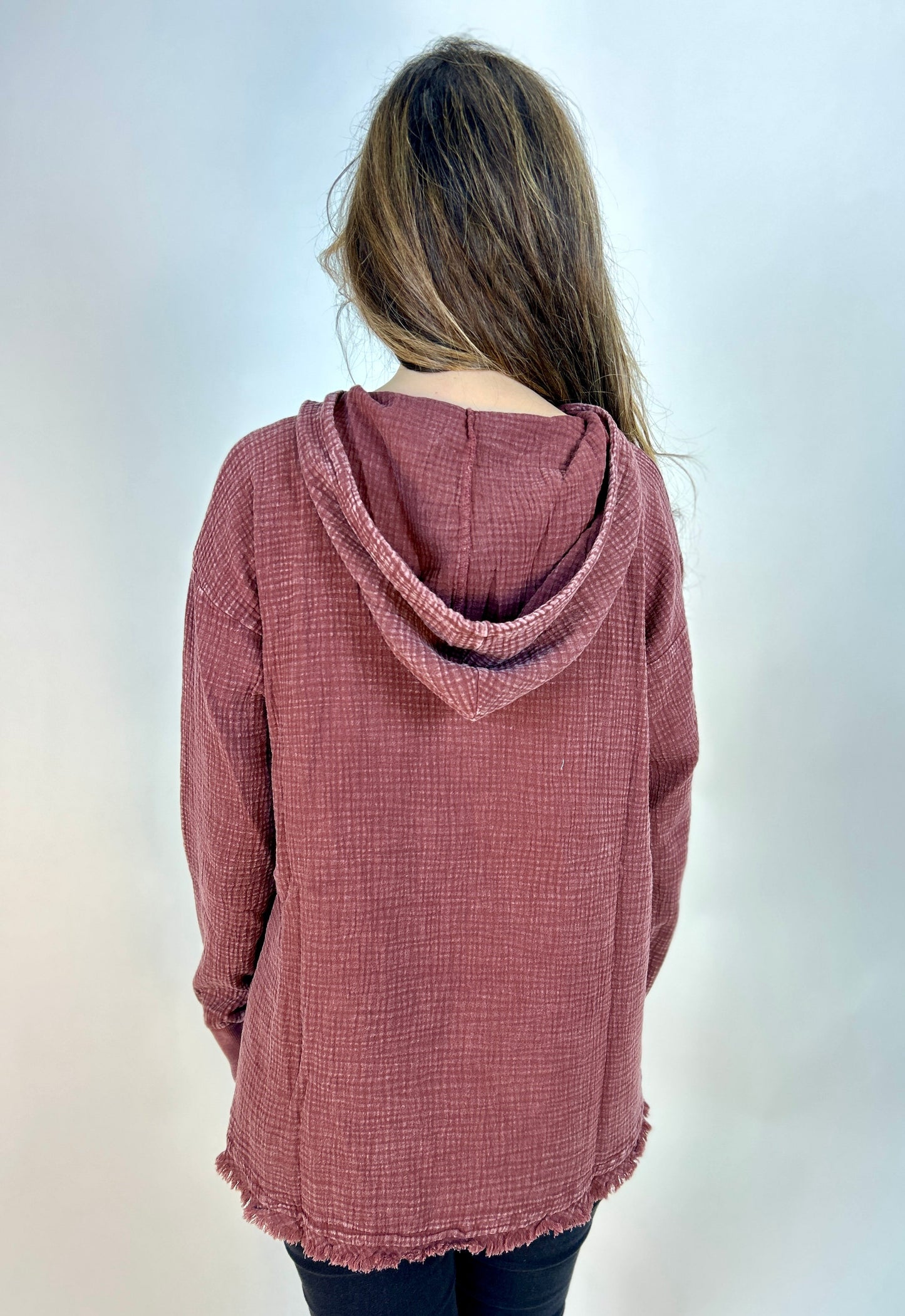 Easel Mineral Washed Cotton Gauze Hooded Top in Plum