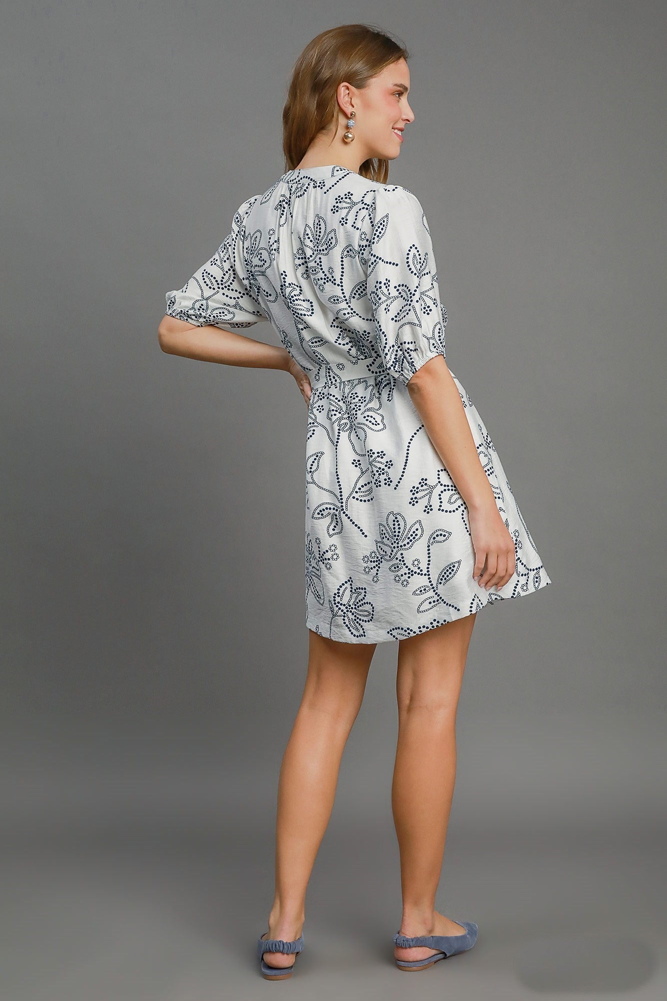 Umgee Two Toned Floral Print Mini Dress in Off White