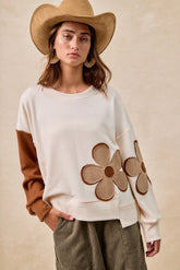 BiBi Color Block Textured Ribbed Knit Top with Flower Patches in Ivory/Brown