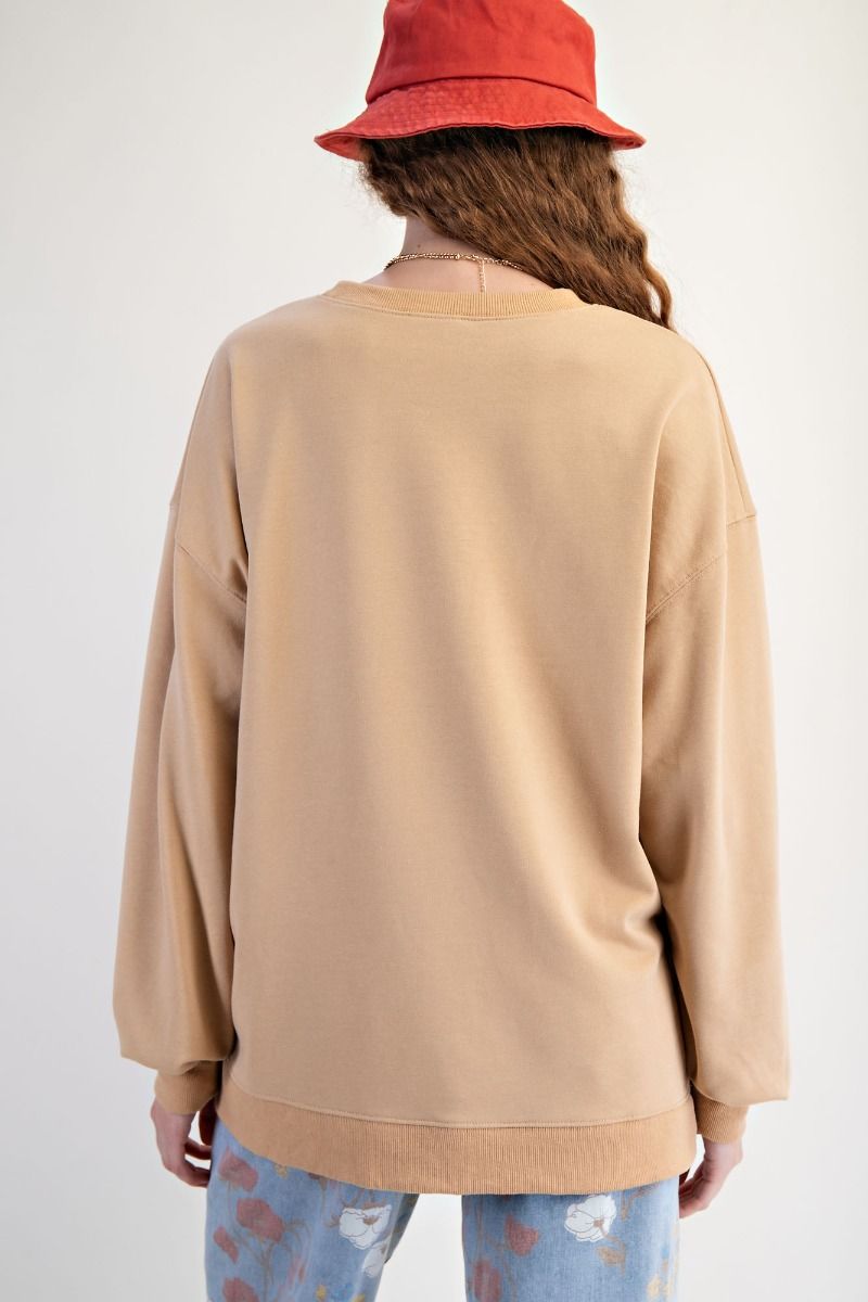 Easel Mineral Washed American Flag Patched Top in Latte
