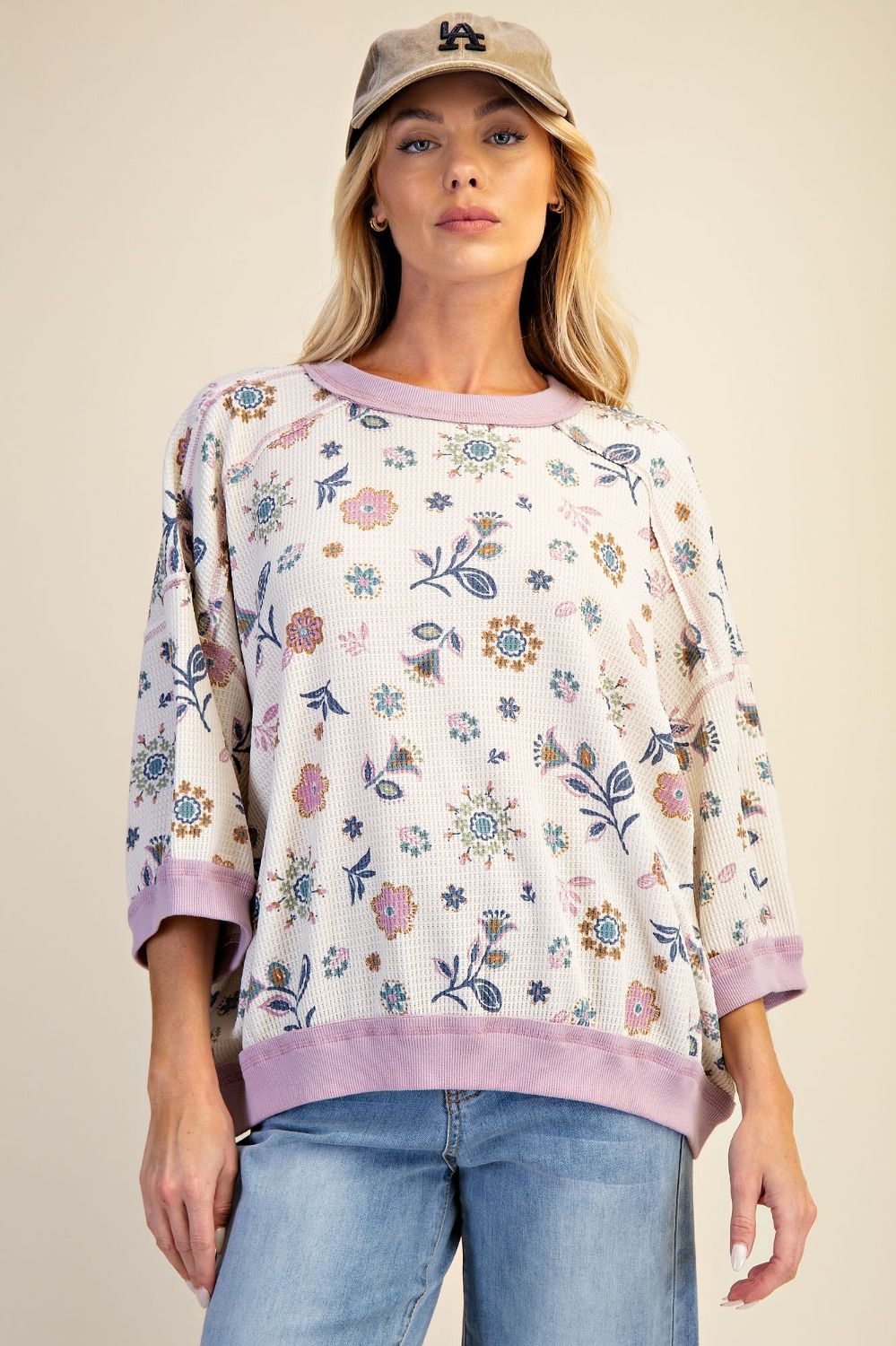 Easel Signature Floral Print Waffle Knit Pullover Top in Lilac Blue