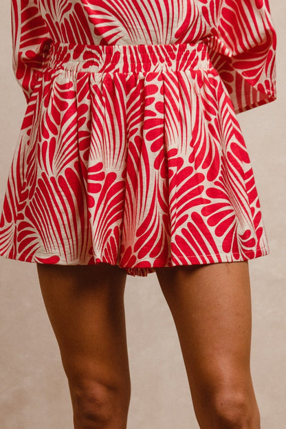 BiBi Two Toned Printed Woven Shorts in Fuchsia