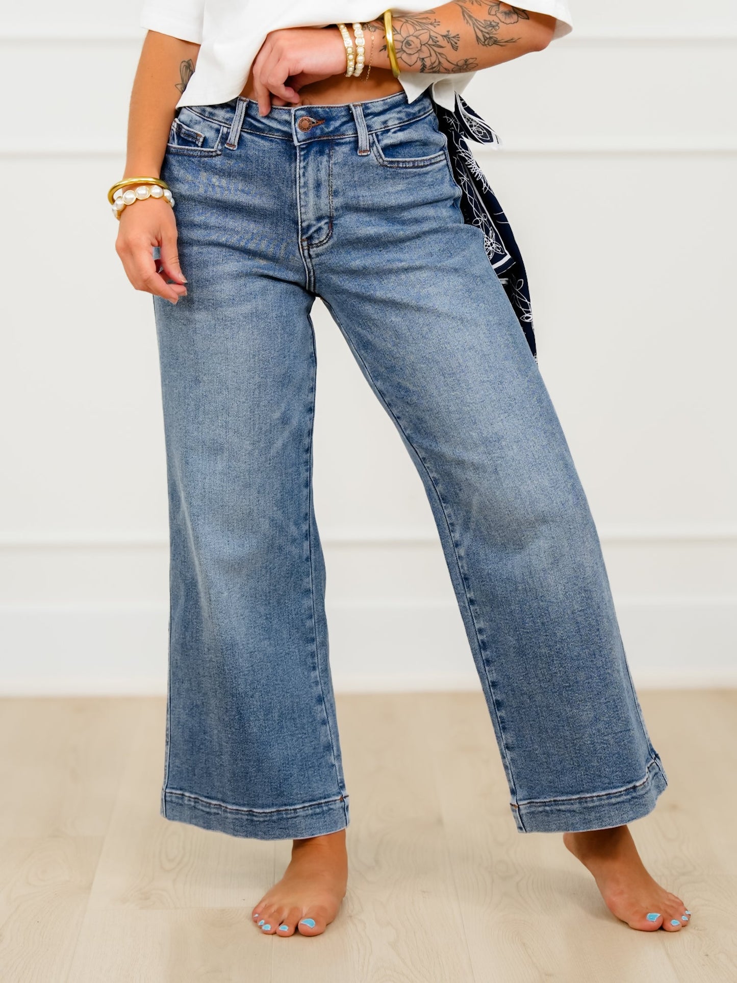 Judy Blue Mid Rise Medium Wash Ankle Wide Leg Jeans with Back Darts and Bandana Loop