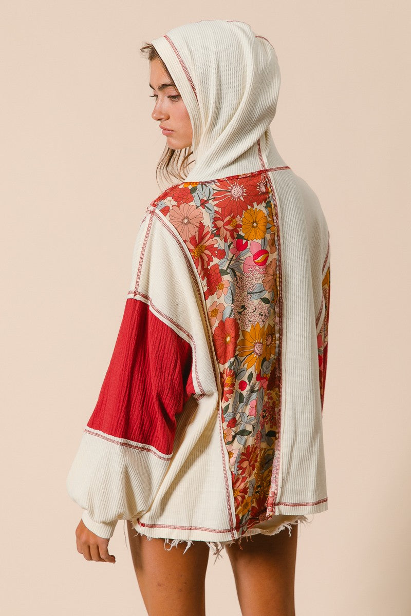 BiBi Mixed Floral and Solid Knit Hooded Top in Oatmeal/Rust
