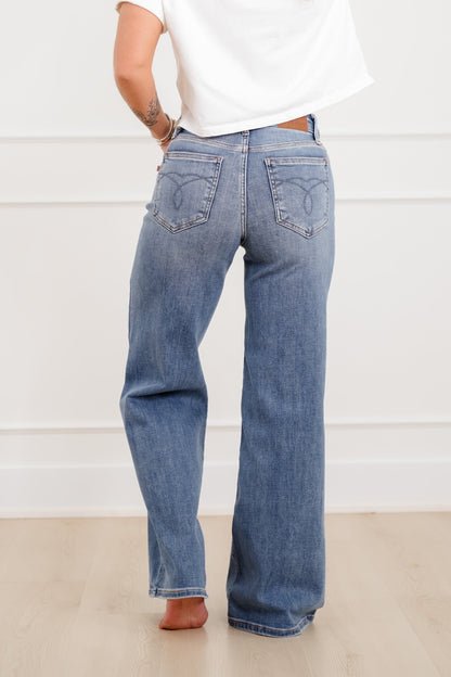 Judy Blue "The Lola" Multiple Inseam Medium Wash Retro Wide Leg Jeans