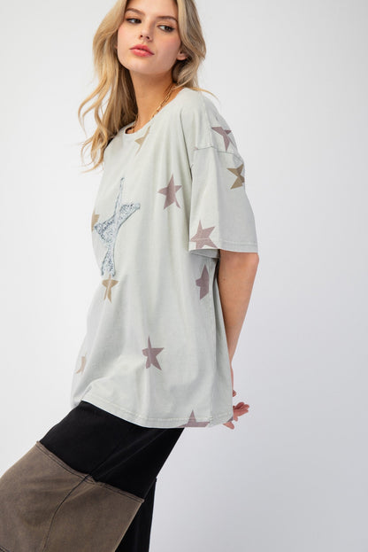 Easel OVERSIZED Star Patched and Print Top in Pale Sage
