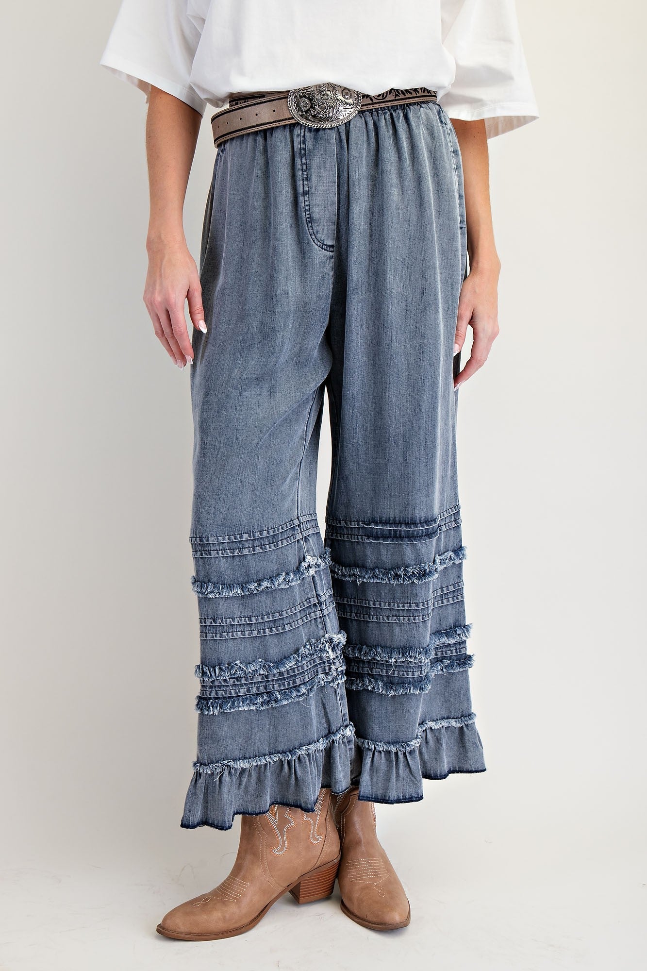 Easel Self Fray Chambray Pants in Dark Denim
