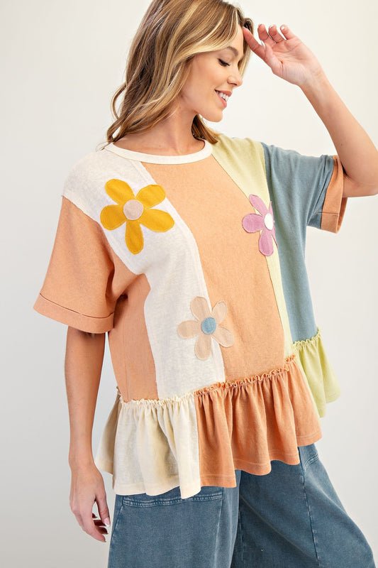 Easel Color Mix Flower Patched Top in Toast Vanilla