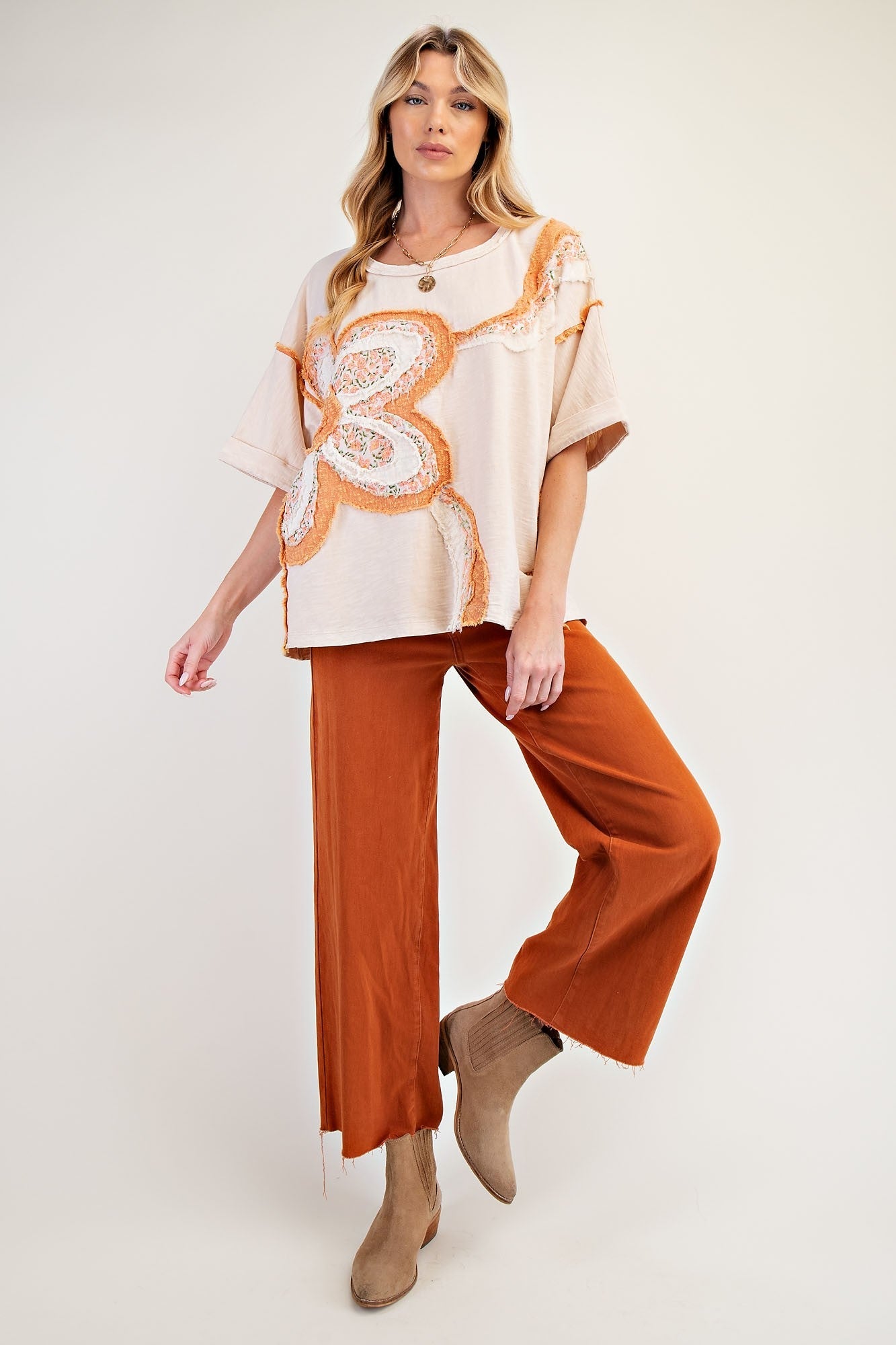 Easel OVERSIZED Top with Mixed Raised Flower Patch in Natural