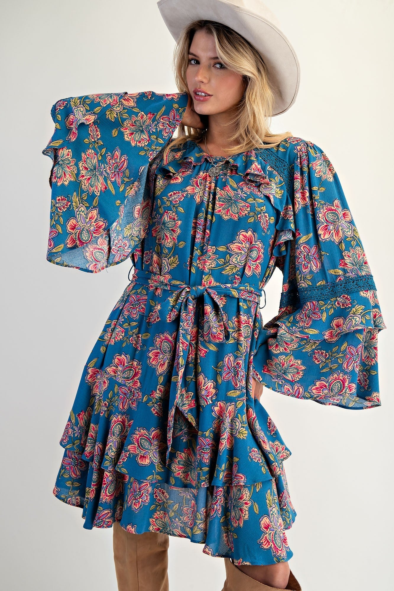 Easel Exclusive Floral Print Mini Dress in Teal
