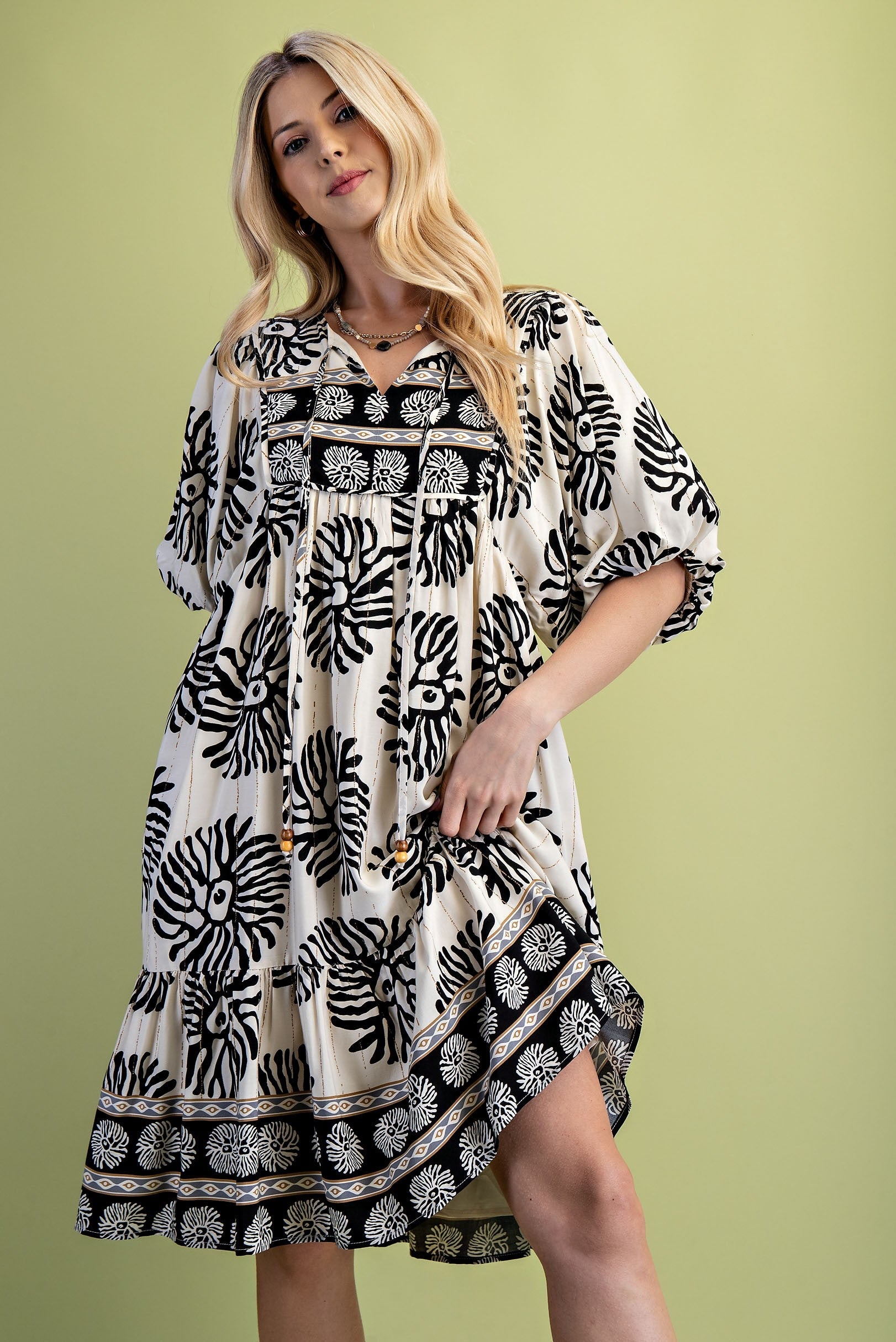 GiGio Contrasting Mixed Print Mini Dress in Black