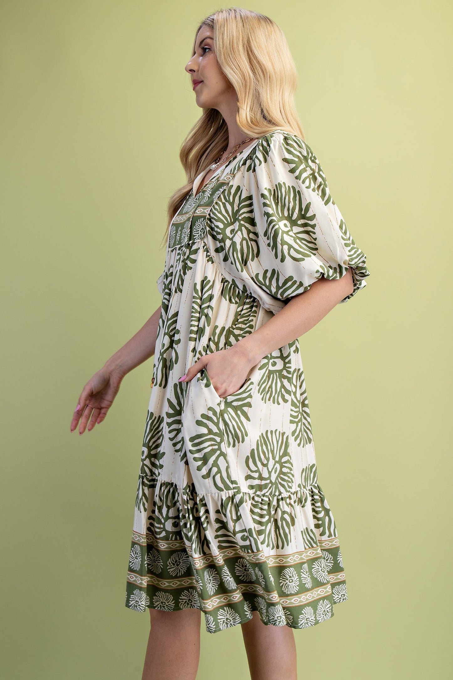 GiGio Contrasting Mixed Print Mini Dress in Sage