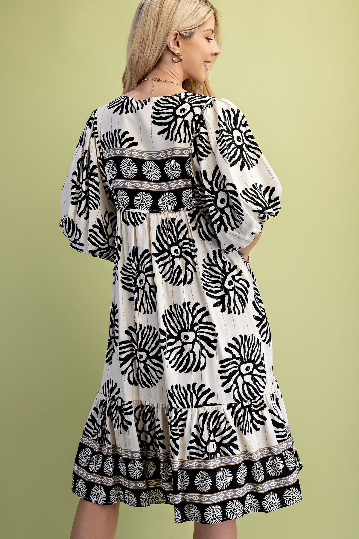 GiGio Contrasting Mixed Print Mini Dress in Black