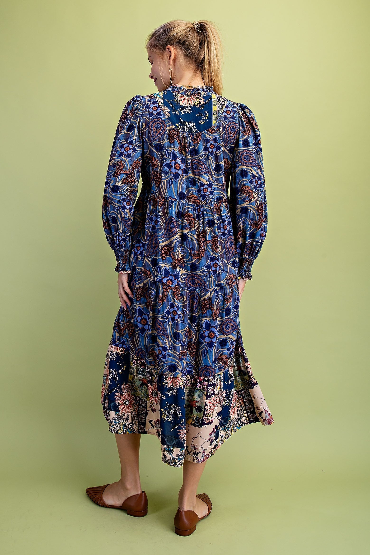 GiGio Mixed Print Tiered Midi Dress in Midnight