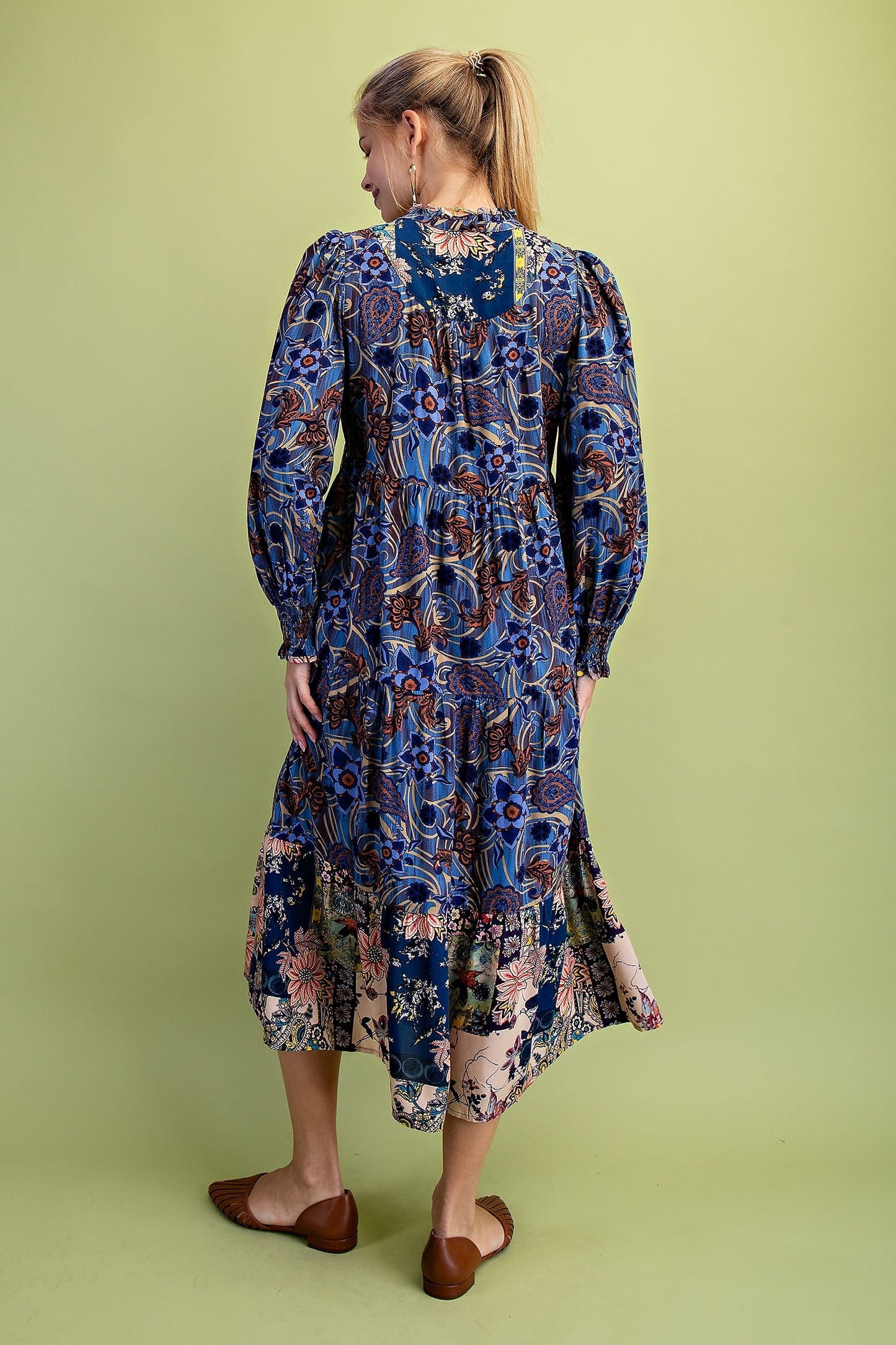 GiGio Mixed Print Tiered Midi Dress in Midnight