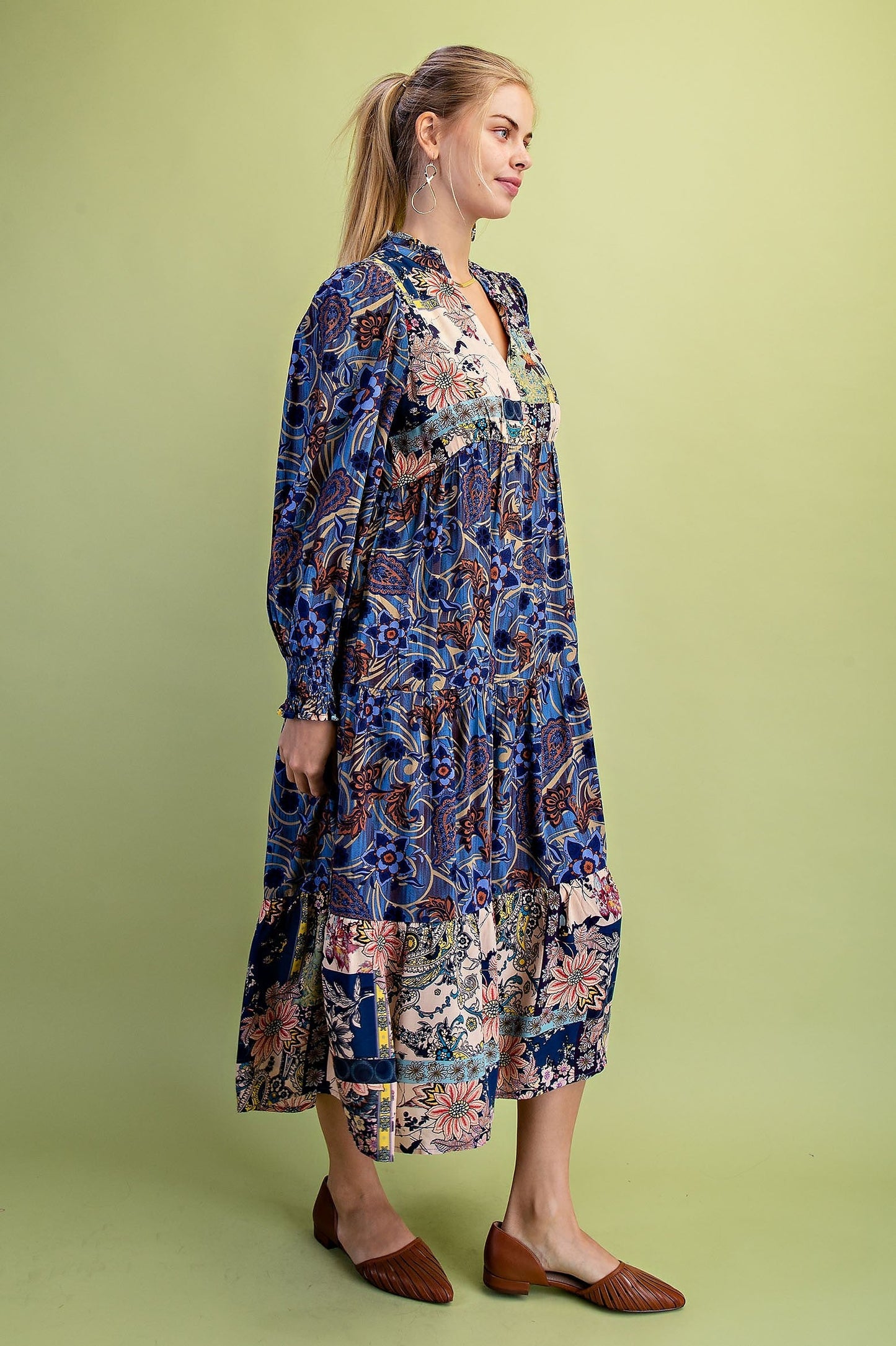 GiGio Mixed Print Tiered Midi Dress in Midnight