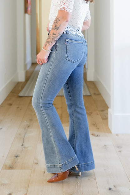 Judy Blue Multi-Inseam Mid-Rise Medium Wash Trouser Flare Jeans