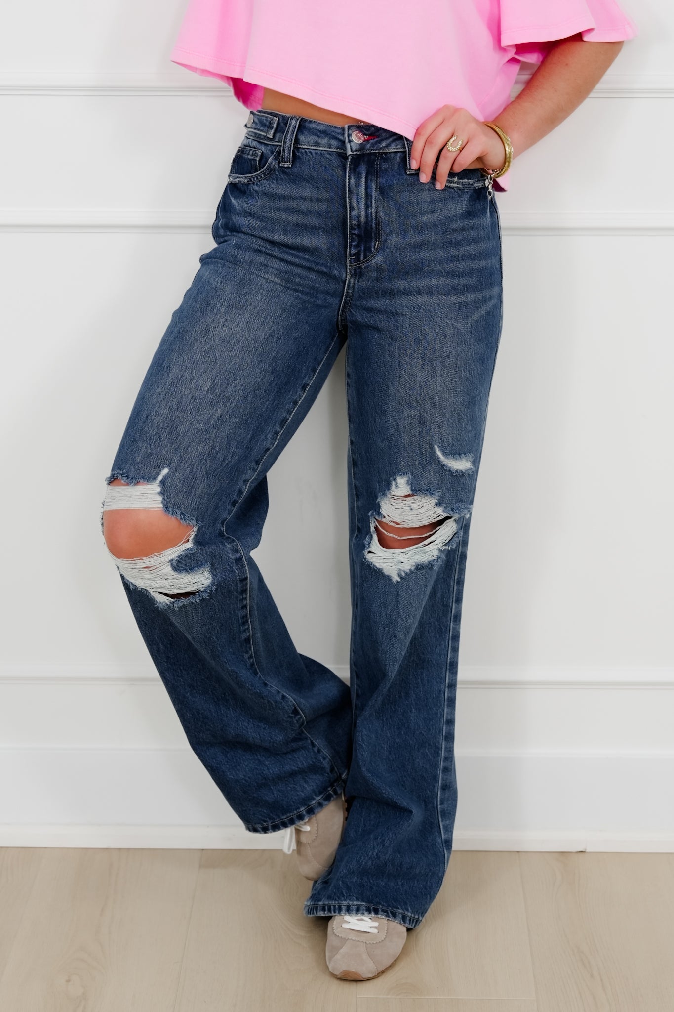 Judy Blue High Rise Medium Wash Rigid Magic Distressed Straight Leg Jeans with Adjustable Waist Band Tabs
