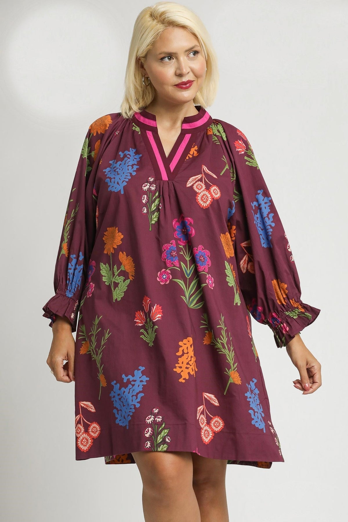 Umgee Floral Print Shift Mini Dress in Burgundy Mix