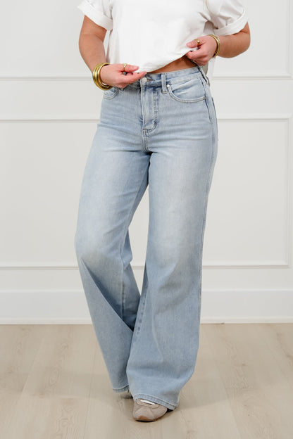 Judy Blue Secret Sauce 2.0 High Rise Light Wash Petite/Reg Tummy Control Retro Wide Leg Jeans