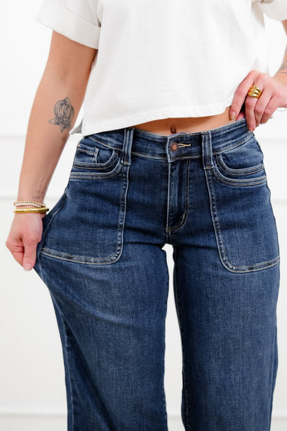 Judy Blue The Zoe Mid Rise Medium Wash 90's Straight Leg Jeans with Double Front Patch Pockets