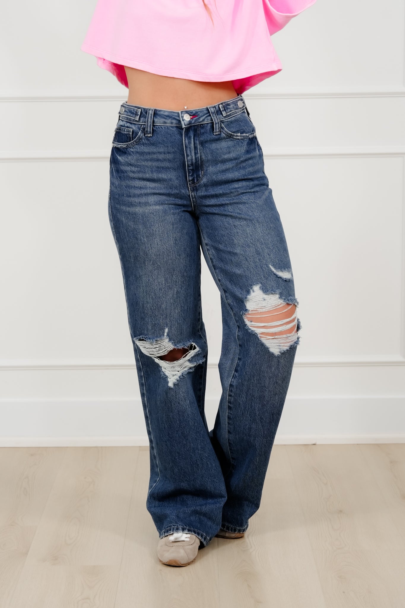 Judy Blue High Rise Medium Wash Rigid Magic Distressed Straight Leg Jeans with Adjustable Waist Band Tabs
