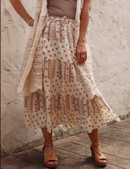 Listicle Mixed Floral Print Tiered Midi Skirt in Ivory Multi