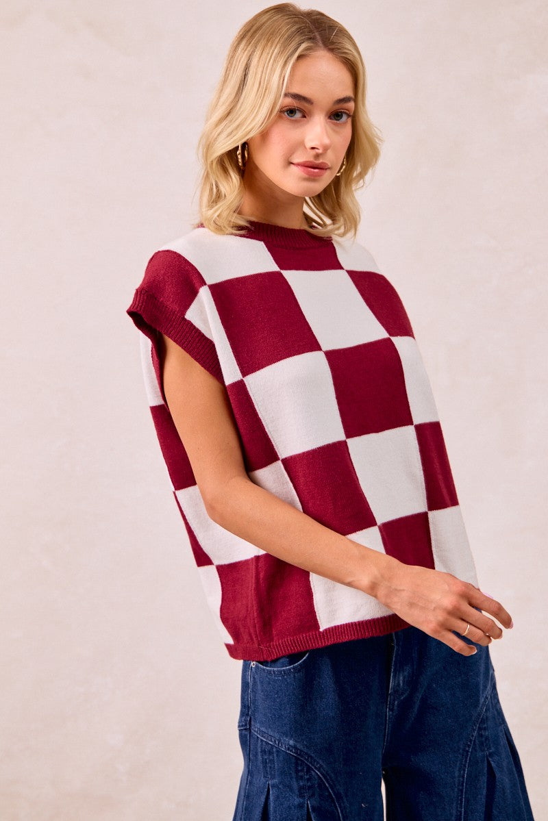 BiBi Contrasting Color Checkered Sweater Vest in Burgundy/Ivory