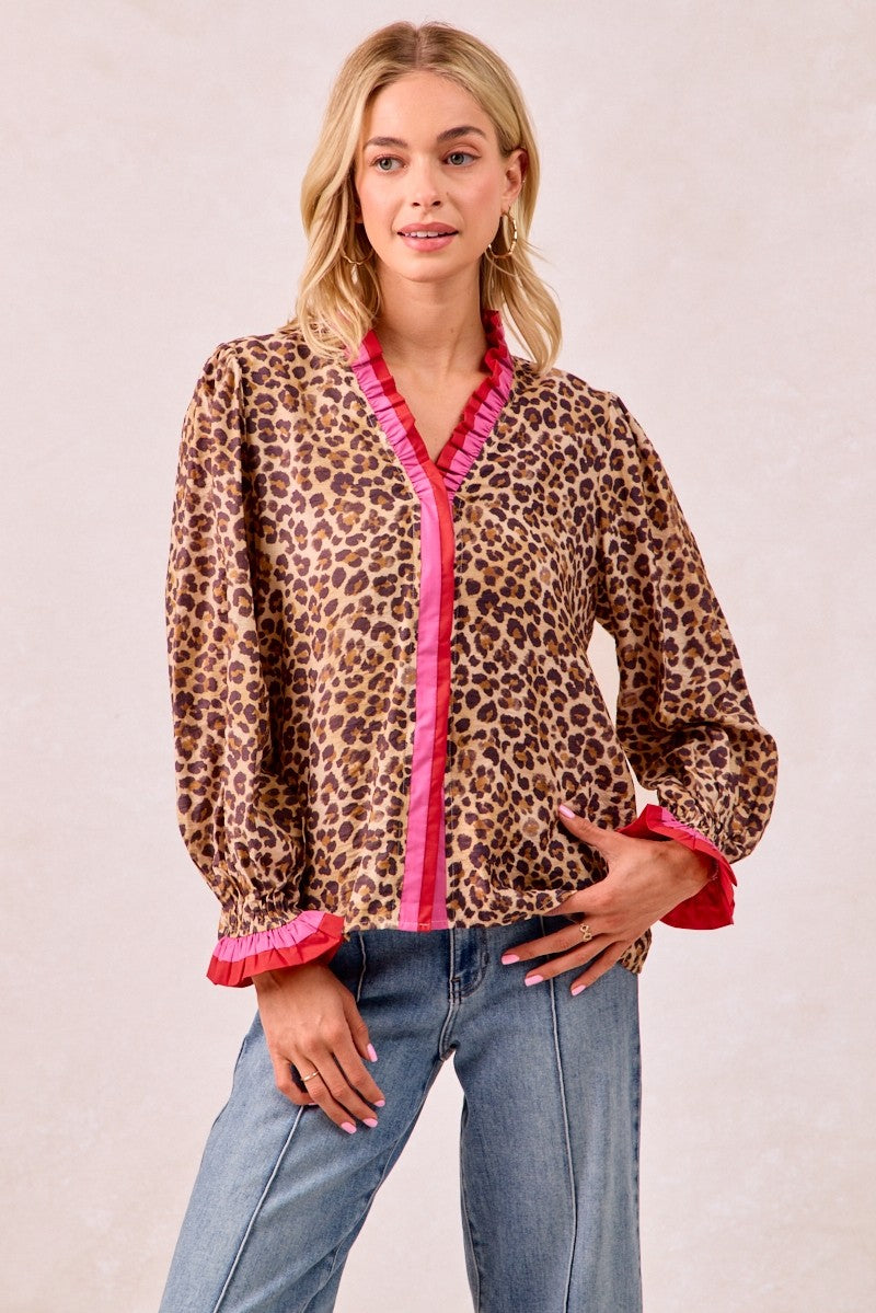 BiBi Long Sleeve Leopard Print Top with Contrasting Wavy Trim in Leopard