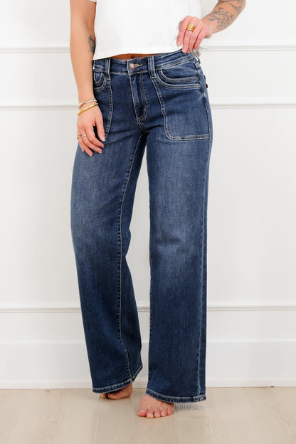 Judy Blue The Zoe Mid Rise Medium Wash 90's Straight Leg Jeans with Double Front Patch Pockets