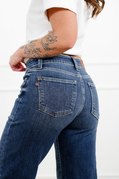 Judy Blue The Zoe Mid Rise Medium Wash 90's Straight Leg Jeans with Double Front Patch Pockets