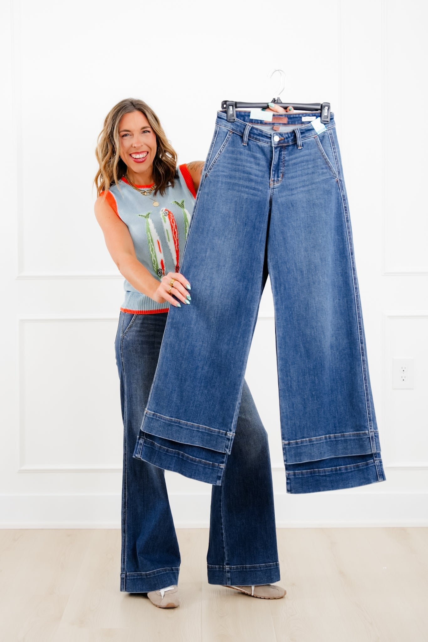Judy Blue The Rory Petite/Reg Mid Rise Dark Wash Retro Wide Leg Trouser Jeans