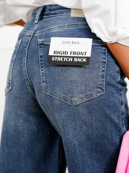 Judy Blue Medium Wash Rigid Magic Raw Hem Jort