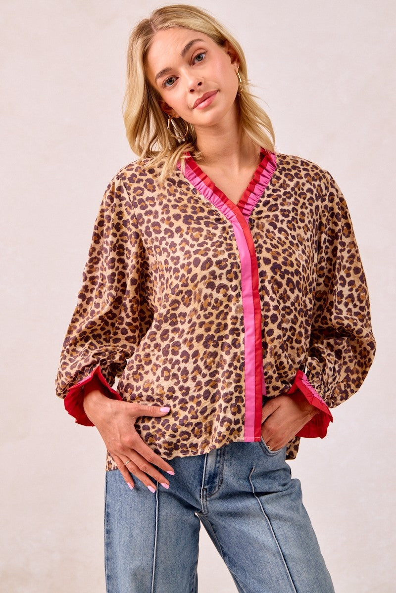 BiBi Long Sleeve Leopard Print Top with Contrasting Wavy Trim in Leopard