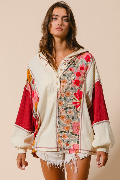 BiBi Mixed Floral and Solid Knit Hooded Top in Oatmeal/Rust