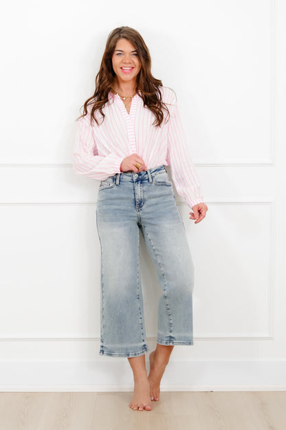 Judy Blue Mid Rise Medium Wash Cropped Wide Leg Jeans