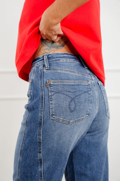 Judy Blue High Rise Medium Wash Rigid Magic Panel Barrel Jeans