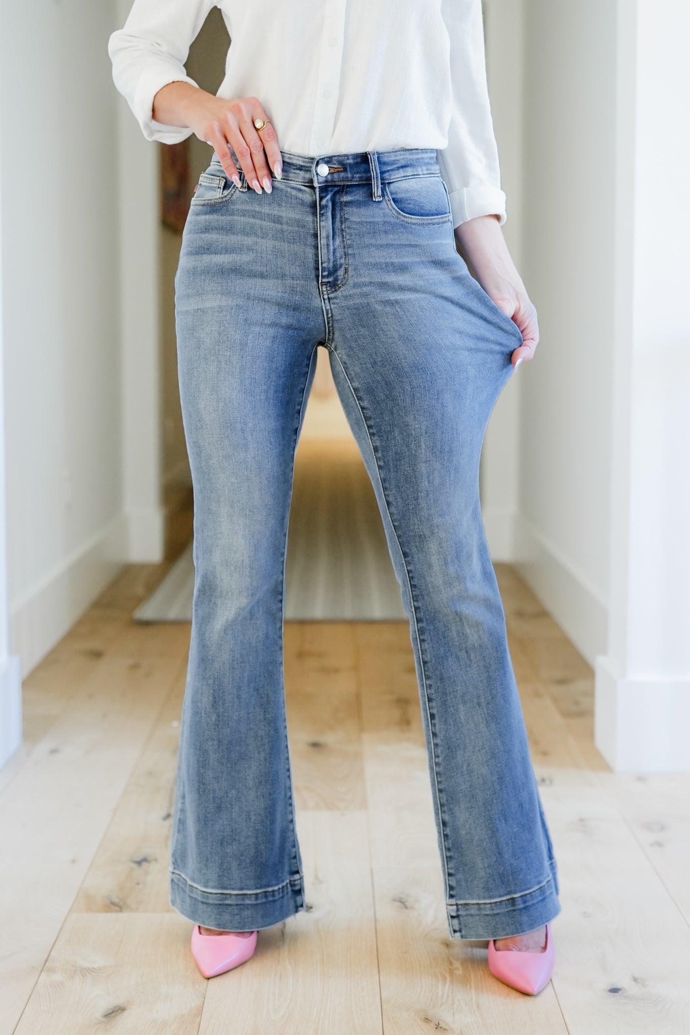 Judy Blue Multi-Inseam Mid-Rise Medium Wash Trouser Flare Jeans