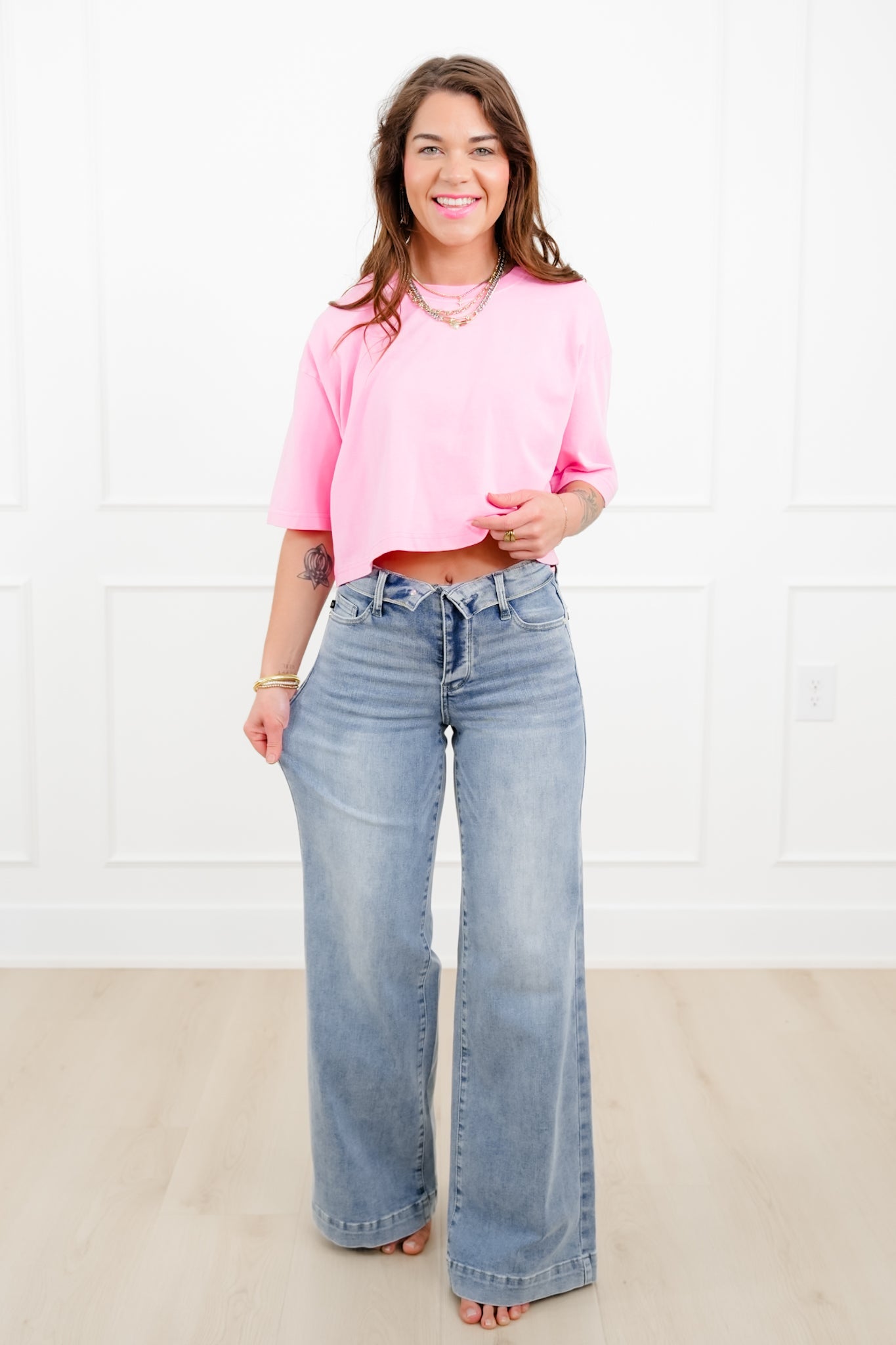 Judy Blue Mid Rise Light Wash Retro Wide Leg Jeans with Fold Over Waistband