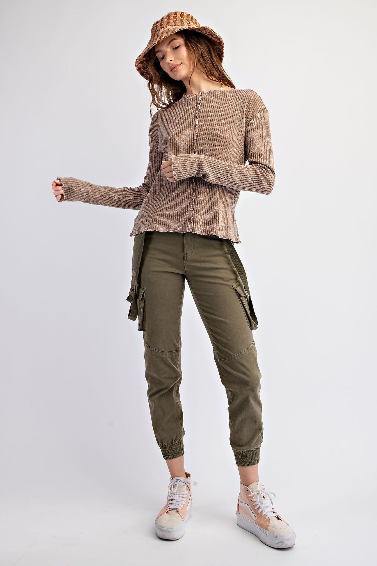 Easel Ribbed Knit Fitted Top in Mocha