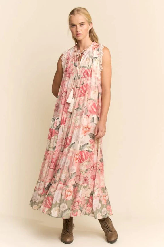 Davi & Dani Floral Maxi Dress with Lace Trim in Floral Multi