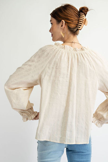 Easel Gauze Top with Contrasting Color Embroidery in Eggshell