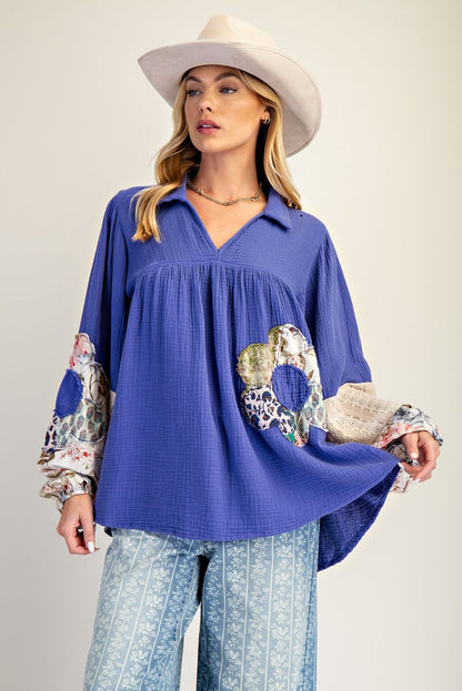 Easel Patched Detail Cotton Gauze Top in Royal Blue