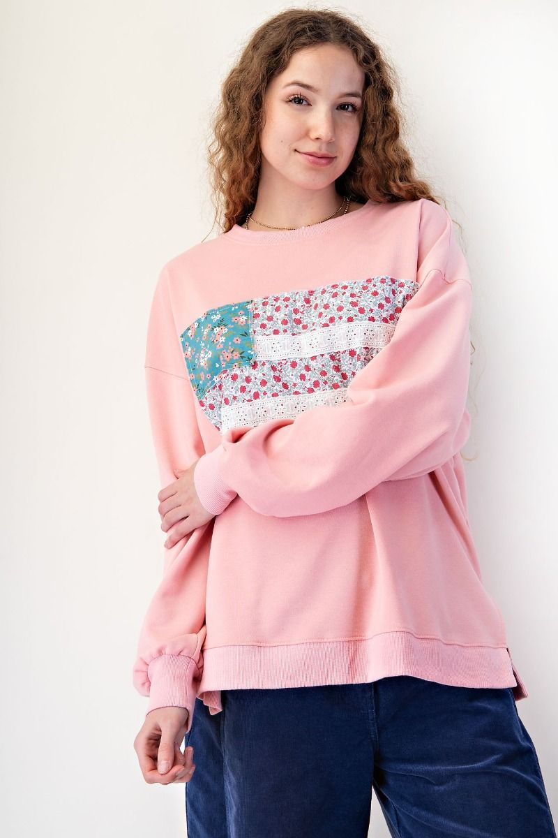 Easel Mineral Washed American Flag Patched Top in Coral