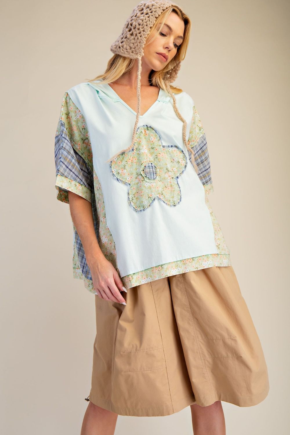 Easel Flower and Plaid Print Hooded Top in Cotton Blue