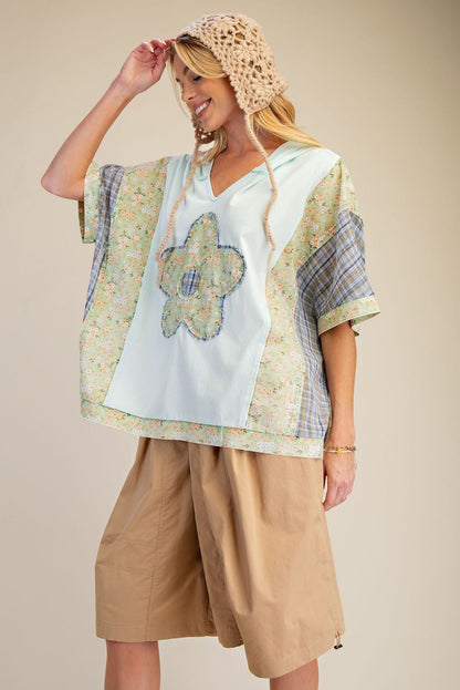 Easel Flower and Plaid Print Hooded Top in Cotton Blue