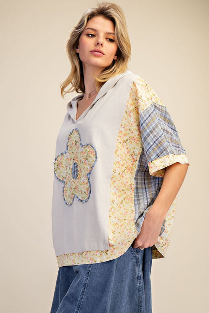 Easel Flower and Plaid Print Hooded Top in Grey