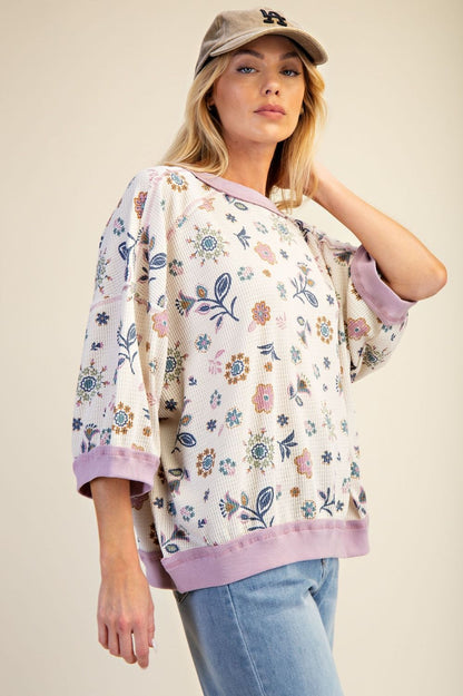 Easel Signature Floral Print Waffle Knit Pullover Top in Lilac Blue